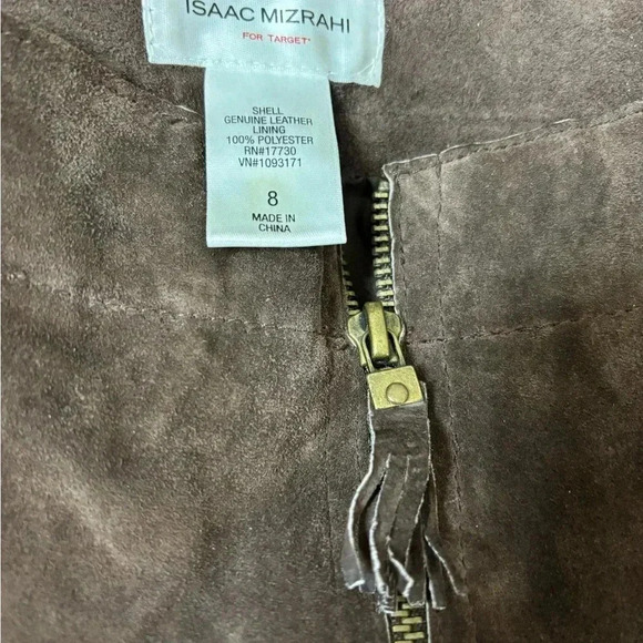 Vintage Isaac Mizrahi suede a line skirt in size 8. Timeless. - Picture 3 of 5
